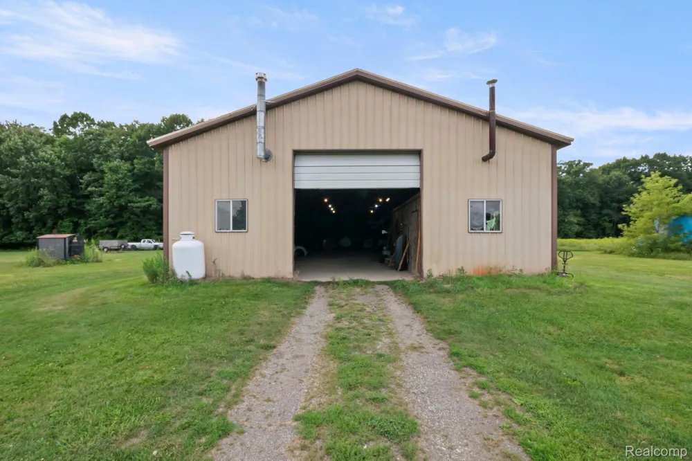 76565 McFadden Road Armada Township, MI 48005