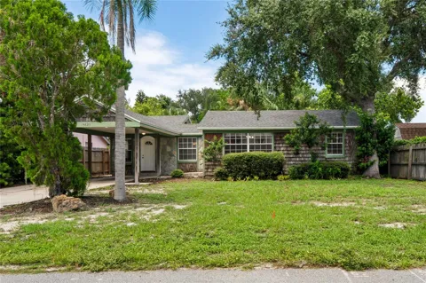 14623 SUNSET DRIVE