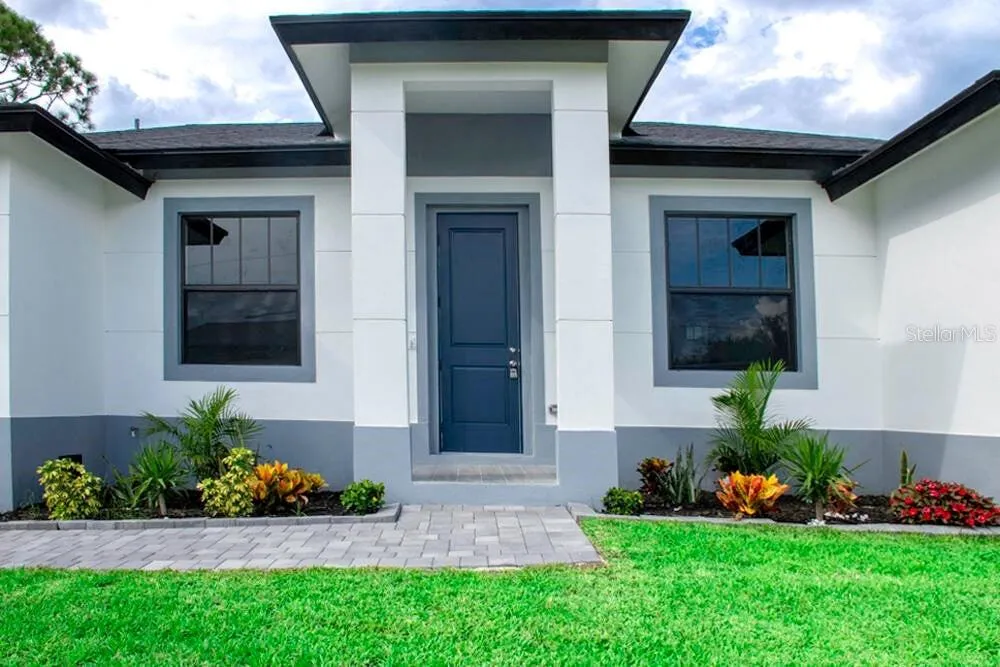 15633 LAKELAND CIRCLE Port Charlotte, FL 33981
