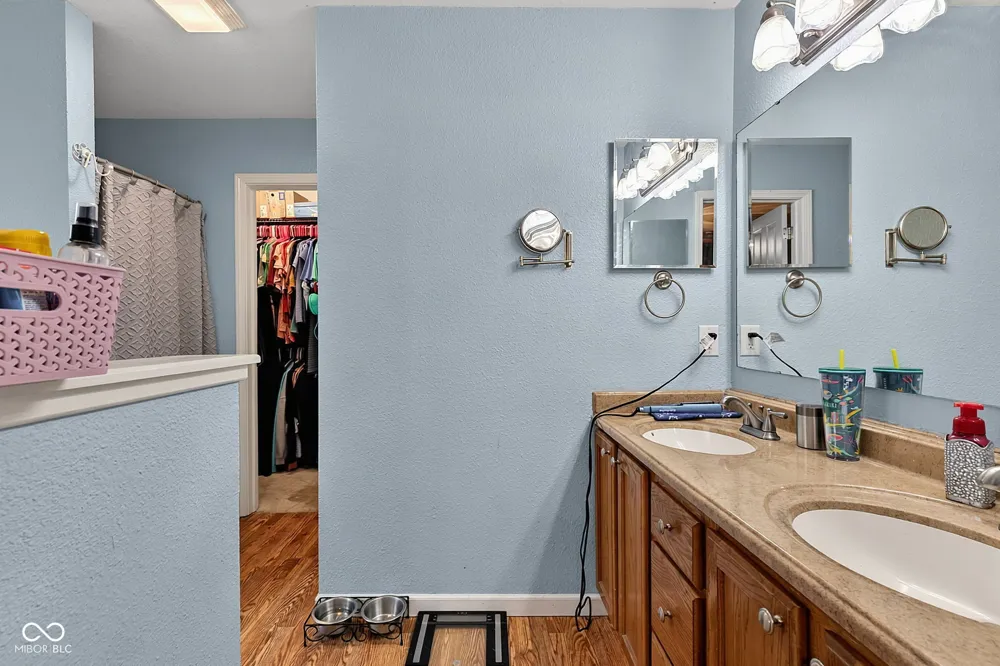 6574 Longboat Key Circle Noblesville, IN 46062
