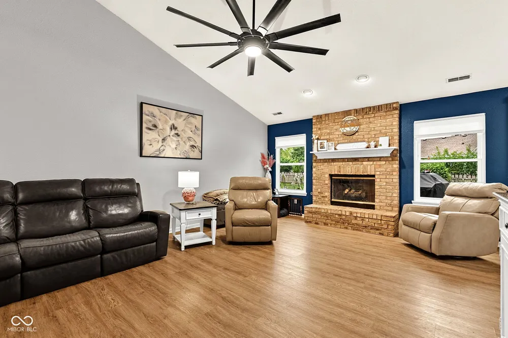 6574 Longboat Key Circle Noblesville, IN 46062