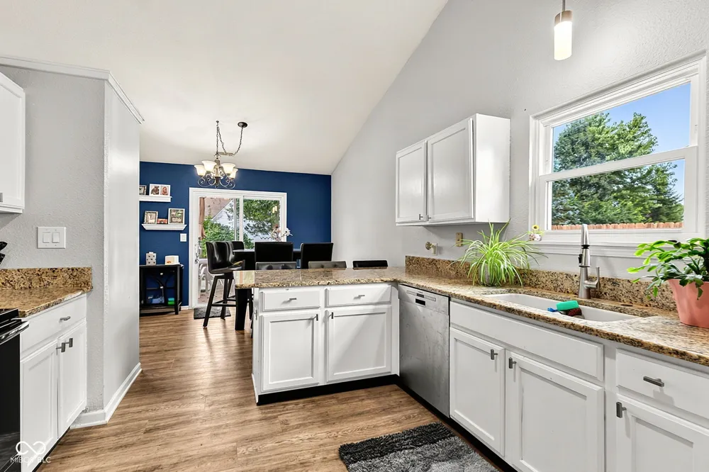 6574 Longboat Key Circle Noblesville, IN 46062