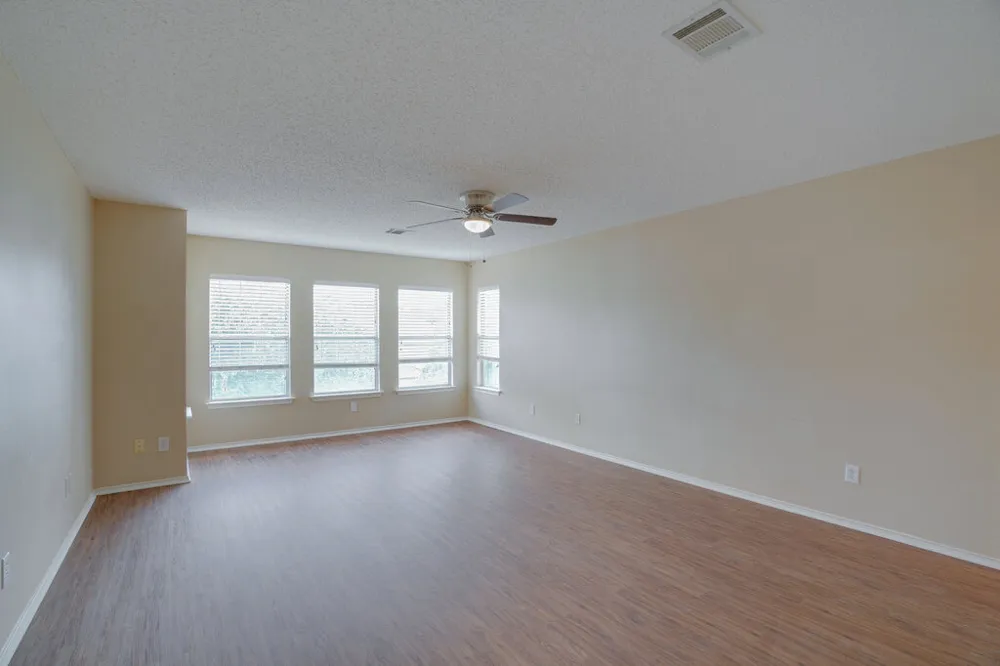 1900 Carriage Club Drive Cedar Park, TX 78613