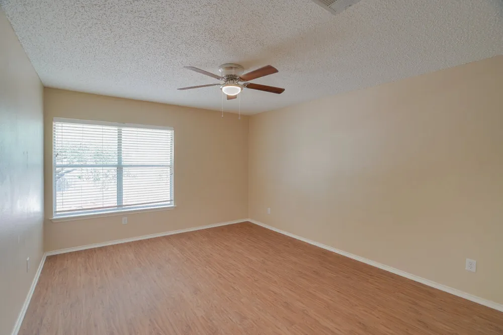 1900 Carriage Club Drive Cedar Park, TX 78613