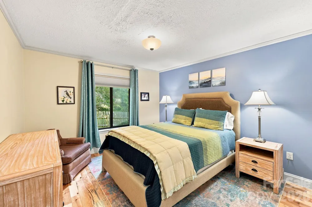71 Shepard Square #303 Brevard, NC 28712