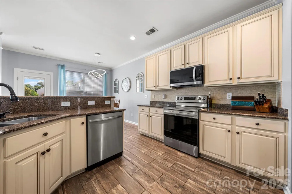 3304 Brackhill Street Davidson, NC 28036