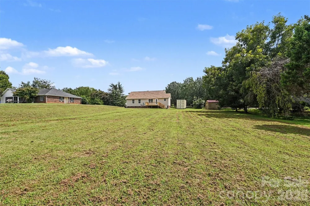 3228 Karen Lane Monroe, NC 28110