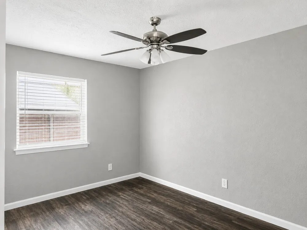 3735 Stateoak Drive Dallas, TX 75241