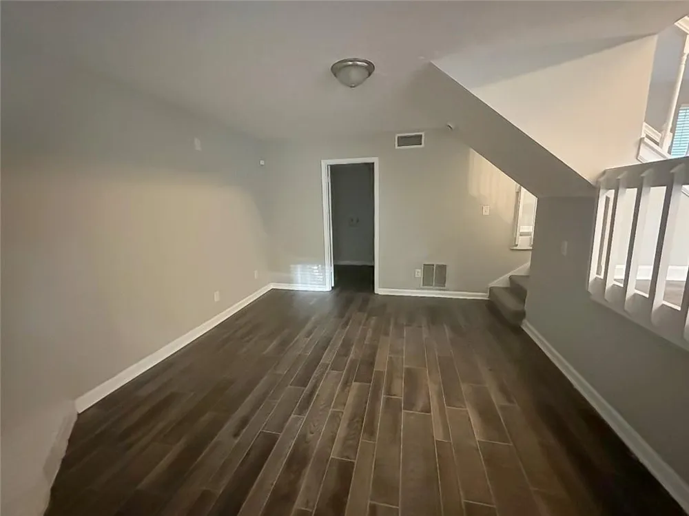 1819 Singer Way Lithonia, GA 30058