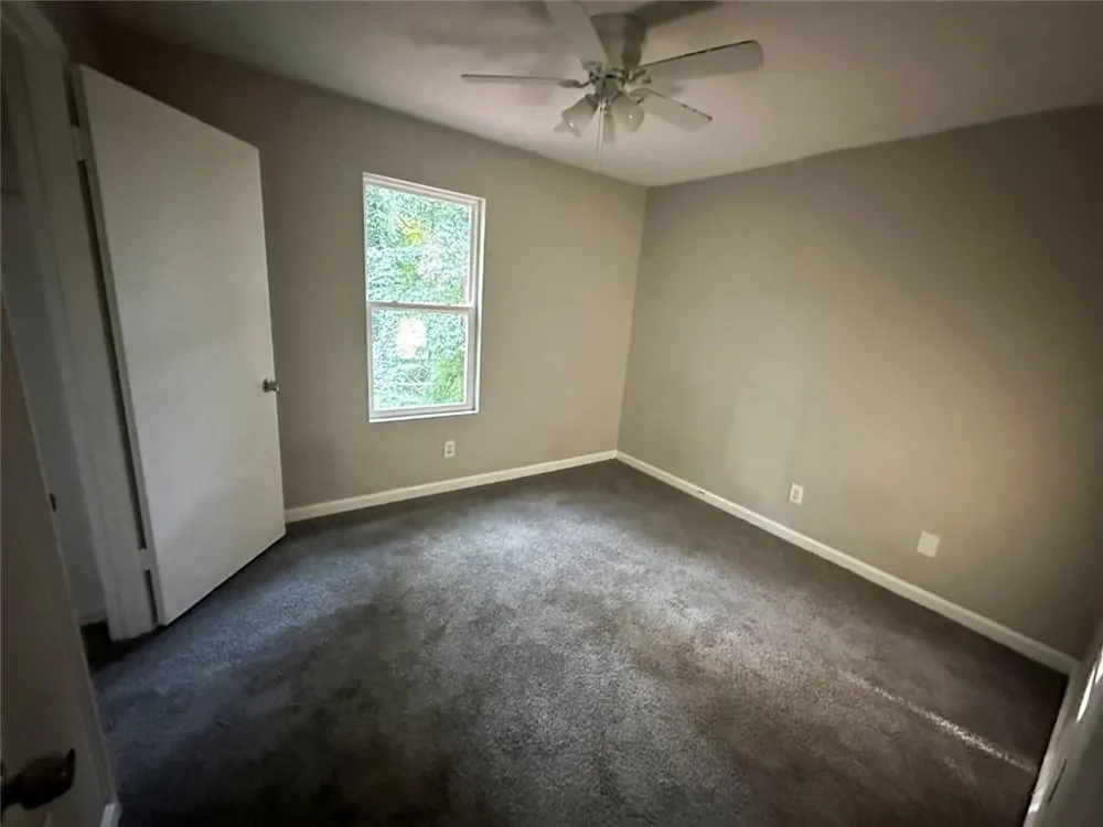 1819 Singer Way Lithonia, GA 30058