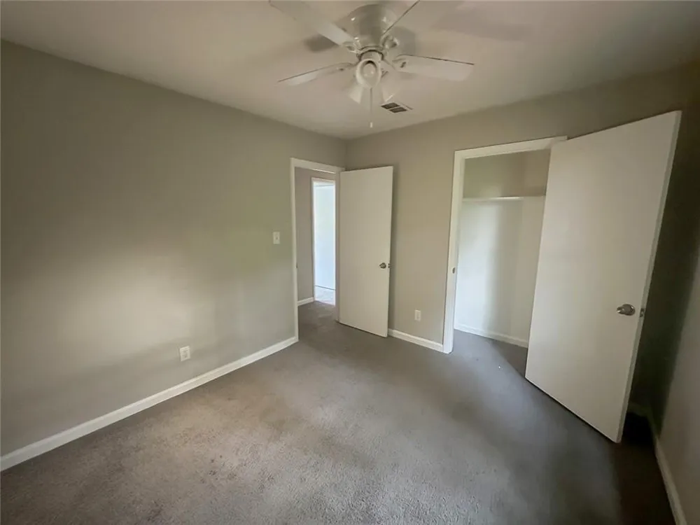 1819 Singer Way Lithonia, GA 30058
