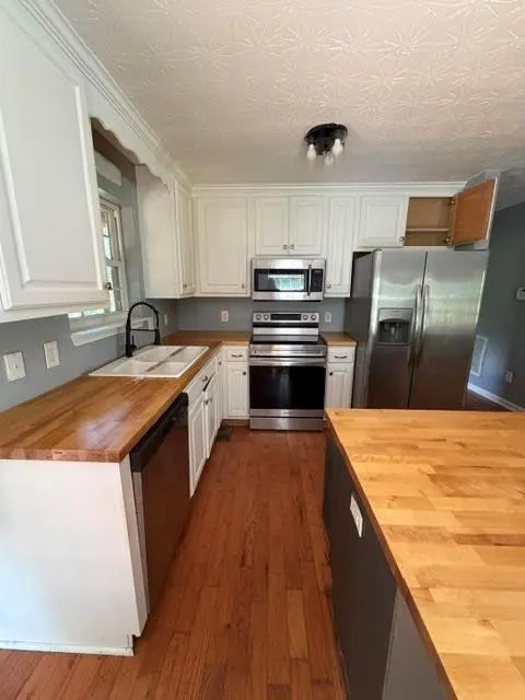 905 Hancock Mountain Trail Waleska, GA 30183