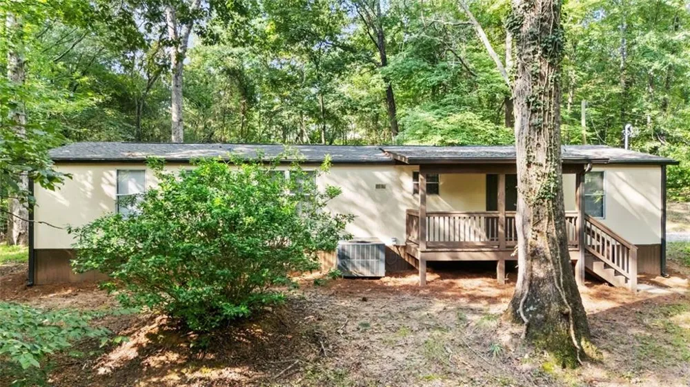 3068 Pierce Road Gainesville, GA 30507