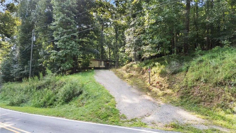 3068 Pierce Road Gainesville, GA 30507