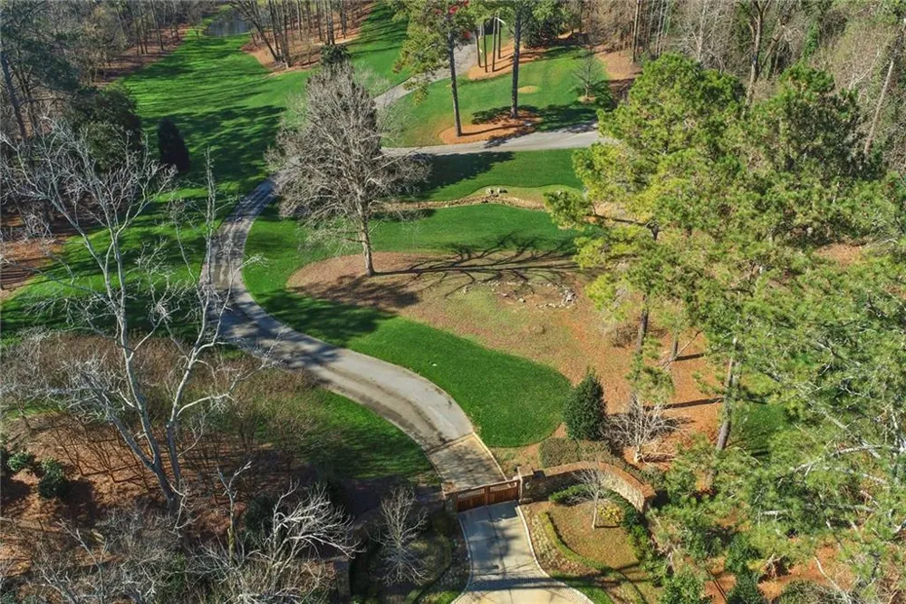 4824 Northside Drive Atlanta, GA 30327