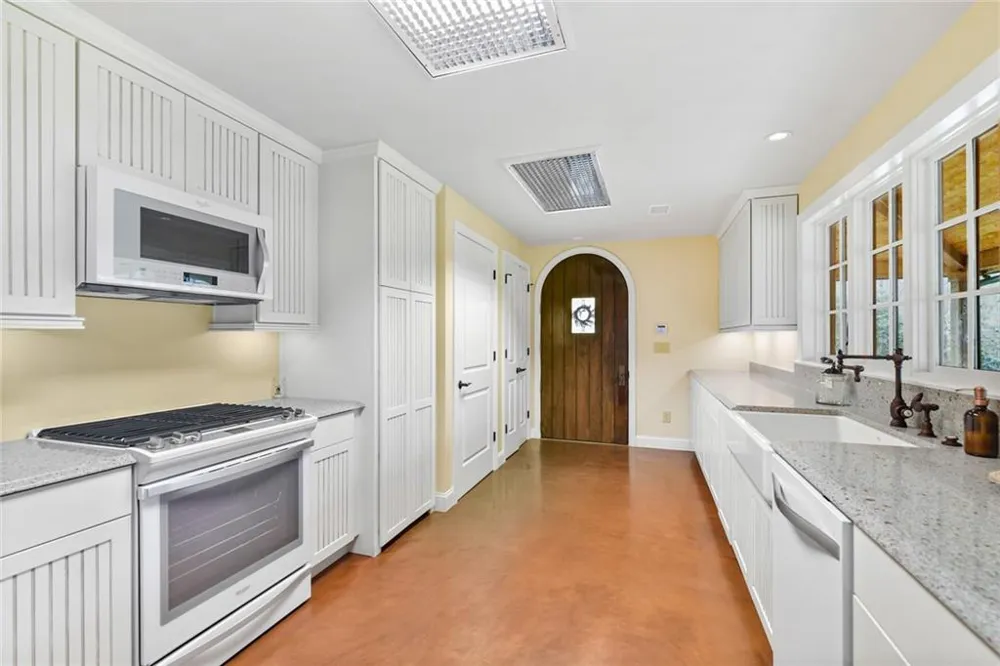 4824 Northside Drive Atlanta, GA 30327
