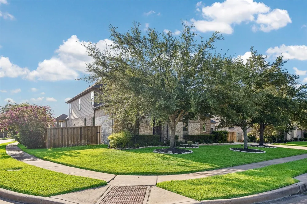 2303 Draycutt Drive Katy, TX 77494