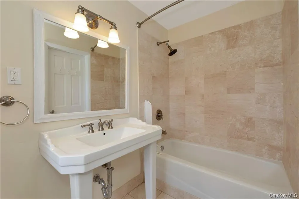 3 Lea Place Rye, NY 10580