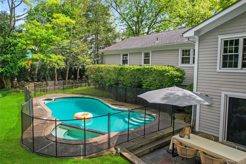 3 Lea Place Rye, NY 10580