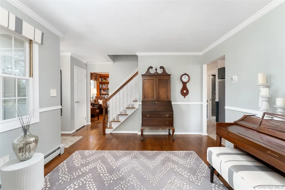 23 Canvasback Lane East Quogue, NY 11942