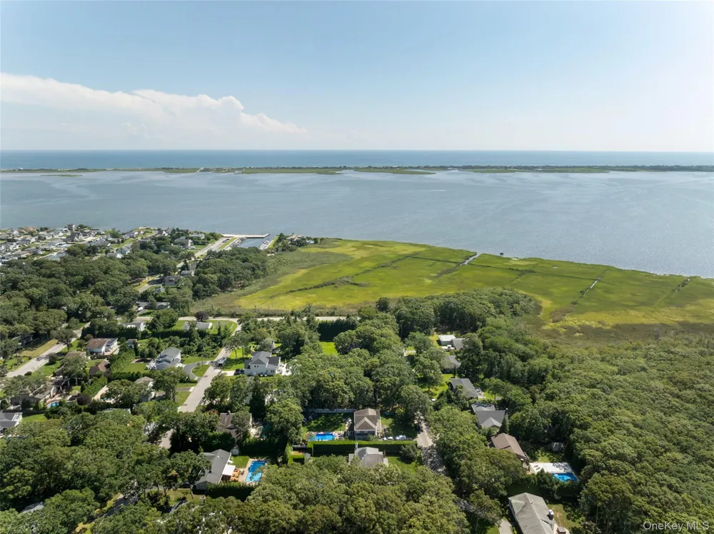 23 Canvasback Lane East Quogue, NY 11942