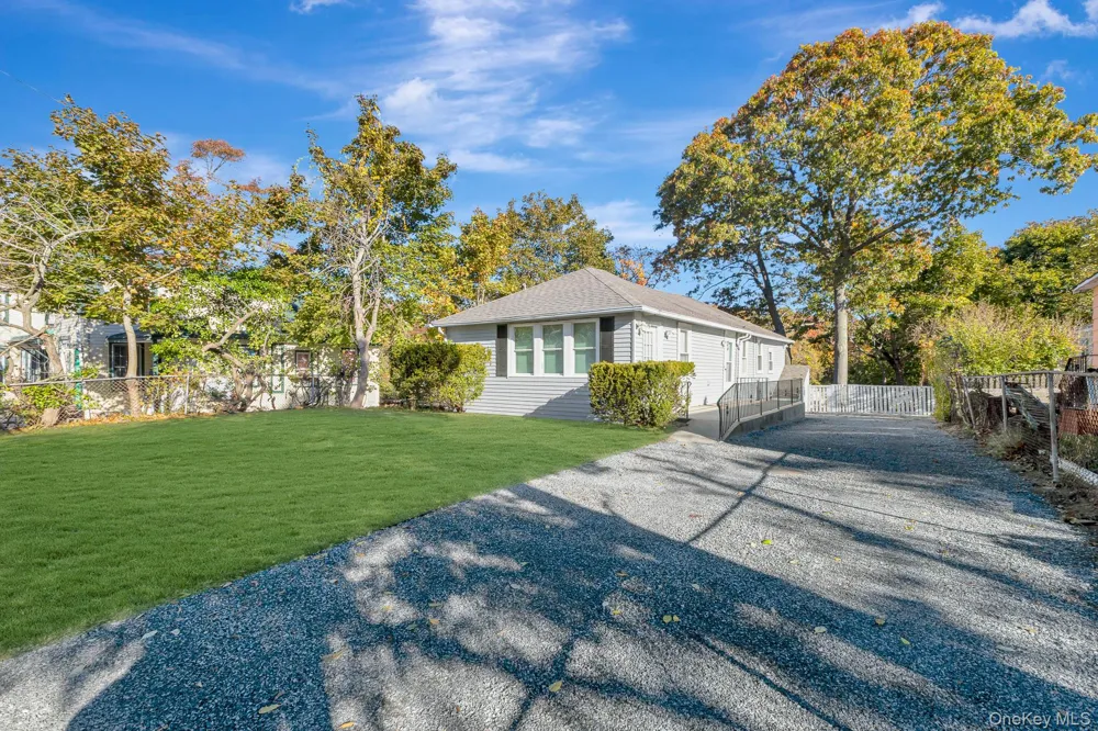 860 Flanders Road Flanders, NY 11901