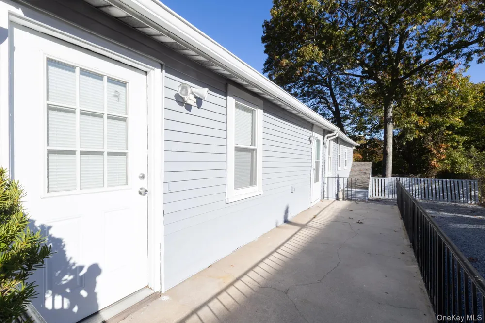 860 Flanders Road Flanders, NY 11901
