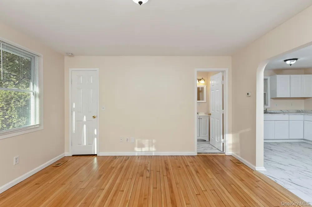 860 Flanders Road Flanders, NY 11901