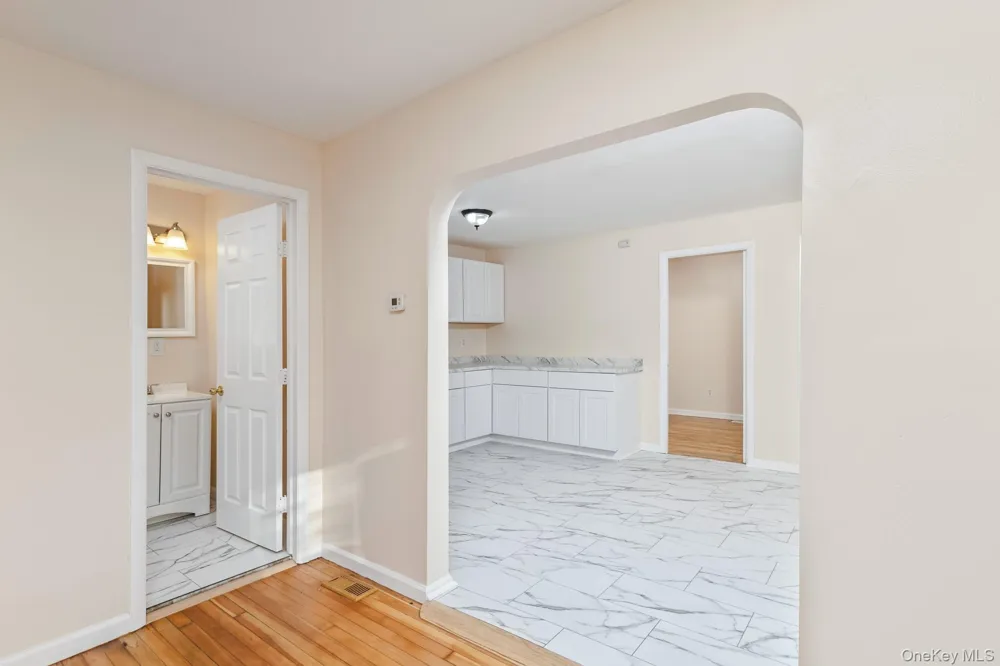 860 Flanders Road Flanders, NY 11901