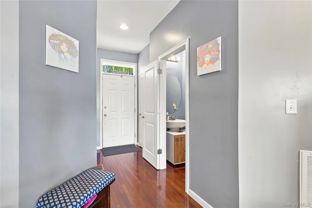 4 Woodrose Court Middletown, NY 10940