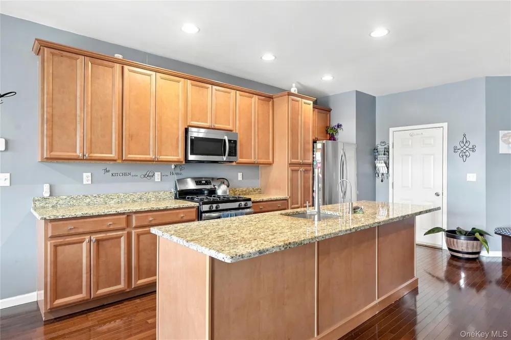 4 Woodrose Court Middletown, NY 10940