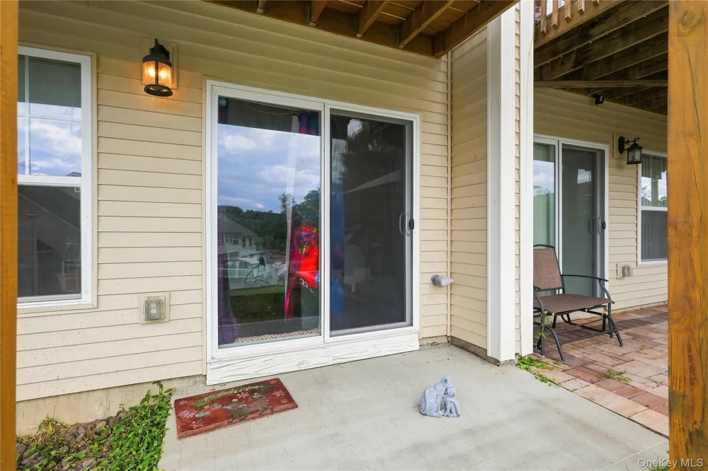 4 Woodrose Court Middletown, NY 10940