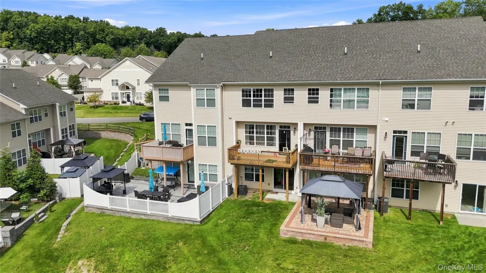 4 Woodrose Court Middletown, NY 10940