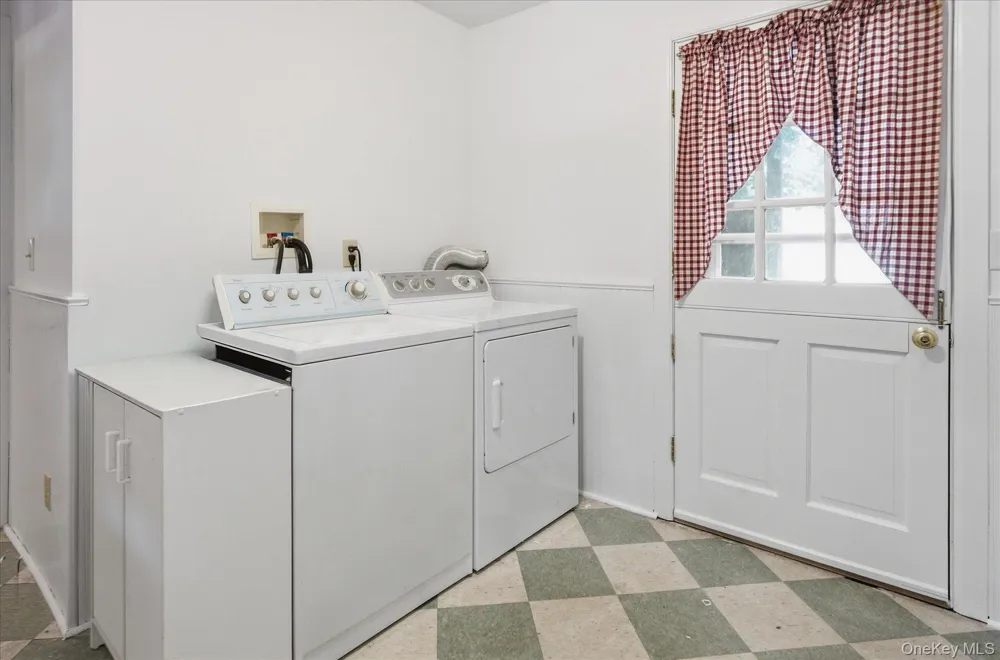 74 John Lane Manorville, NY 11949