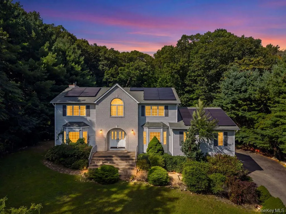 15 Parkside Court Pomona, NY 10970