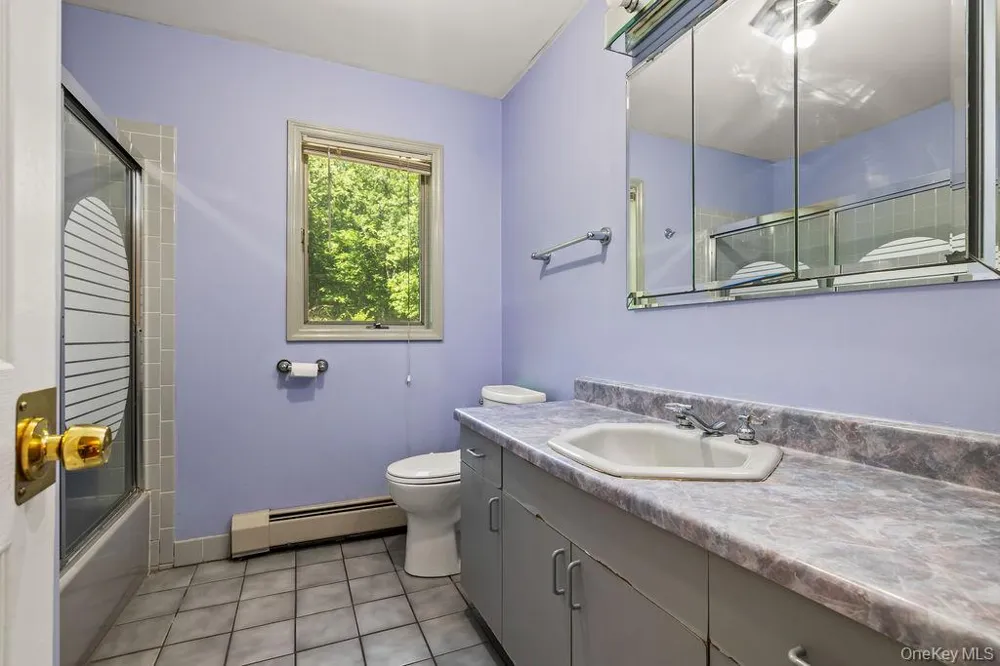 15 Parkside Court Pomona, NY 10970