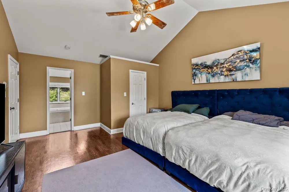 15 Parkside Court Pomona, NY 10970