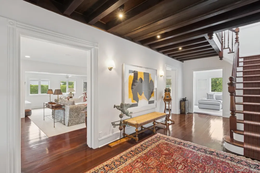 91 Beach Lane Westhampton Beach, NY 11978