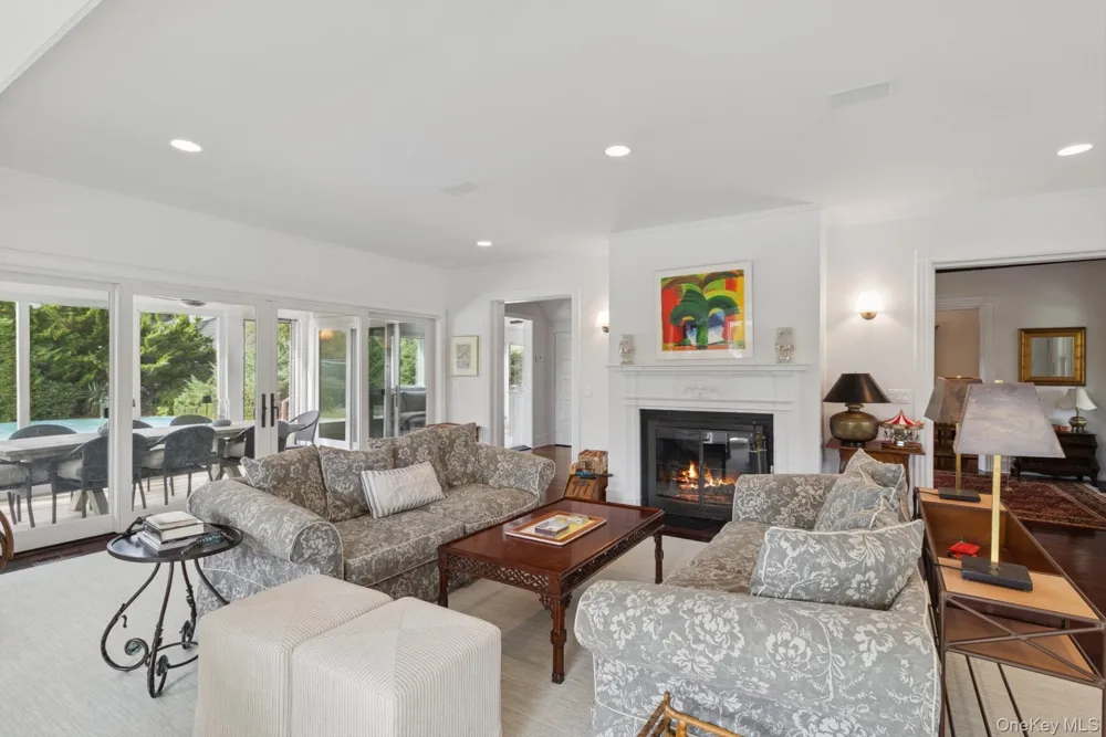91 Beach Lane Westhampton Beach, NY 11978