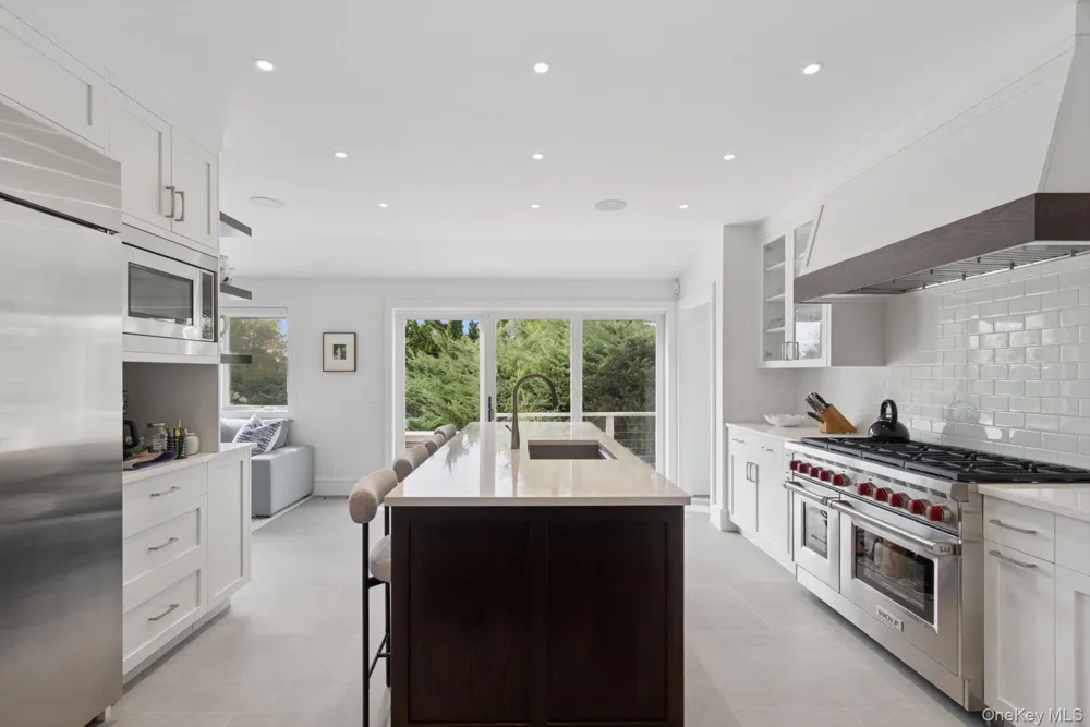 91 Beach Lane Westhampton Beach, NY 11978