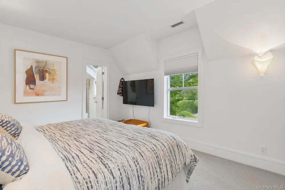 91 Beach Lane Westhampton Beach, NY 11978