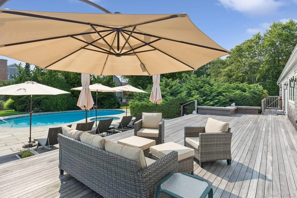 91 Beach Lane Westhampton Beach, NY 11978