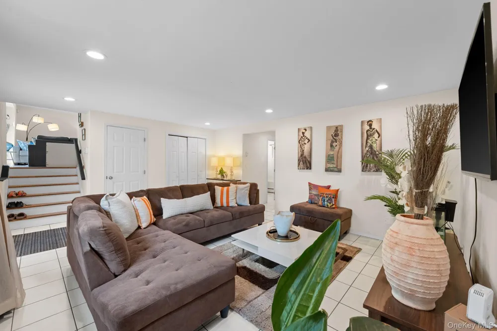 202 Tinton Place East Northport, NY 11731
