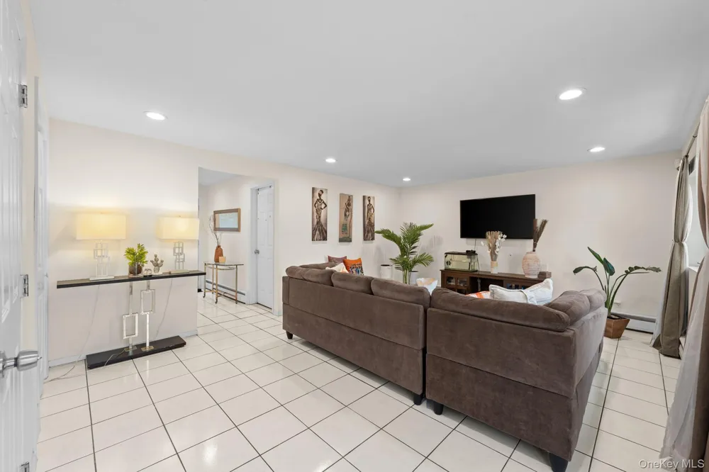 202 Tinton Place East Northport, NY 11731