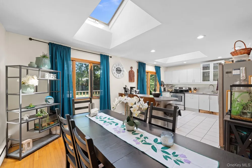 202 Tinton Place East Northport, NY 11731