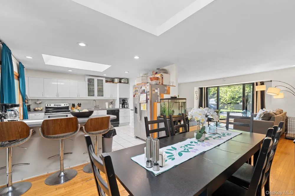 202 Tinton Place East Northport, NY 11731