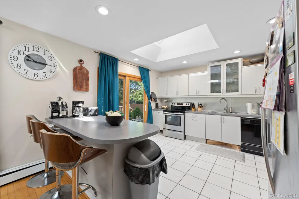 202 Tinton Place East Northport, NY 11731