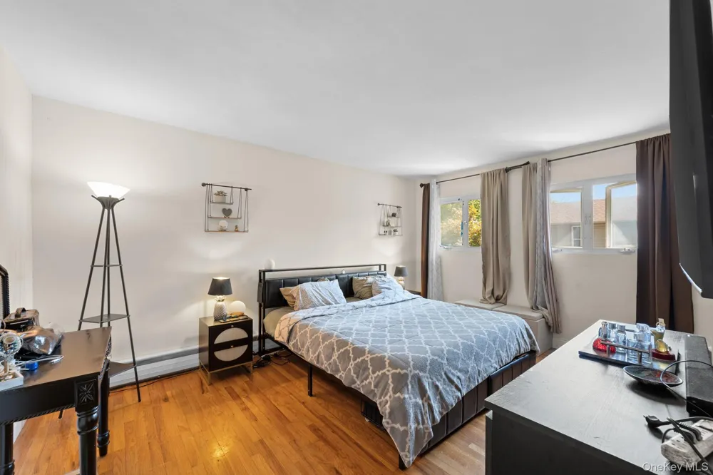 202 Tinton Place East Northport, NY 11731