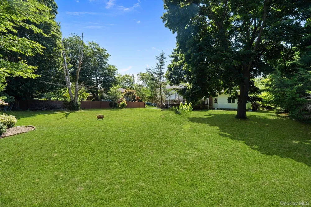 202 Tinton Place East Northport, NY 11731
