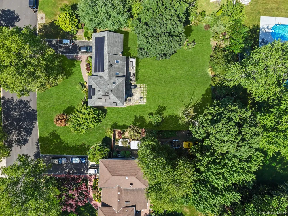 202 Tinton Place East Northport, NY 11731
